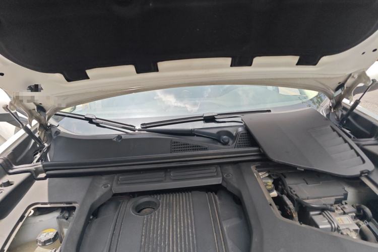 Used Lynk & Co 01 EM-P 2019 1.5T PHEV Jing Meeting China VI Emission Standards Engine Bay