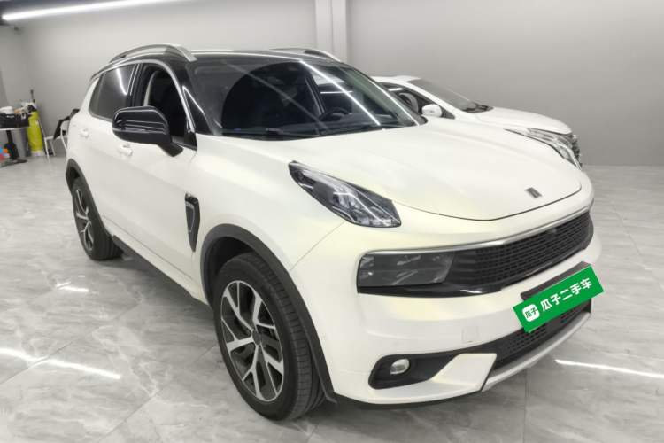 Used Lynk & Co 01 EM-P 2019 1.5T PHEV Pro Front Right 45 Deg