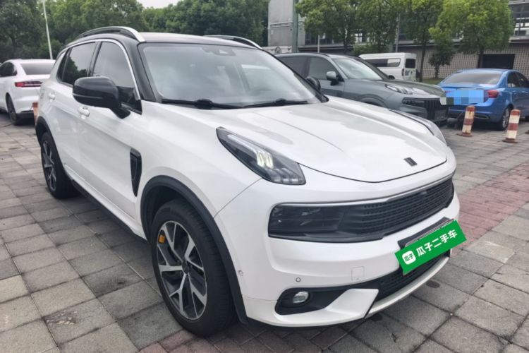 Used Lynk & Co 01 EM-P 2019 1.5T PHEV Pro Front Right 45 Deg