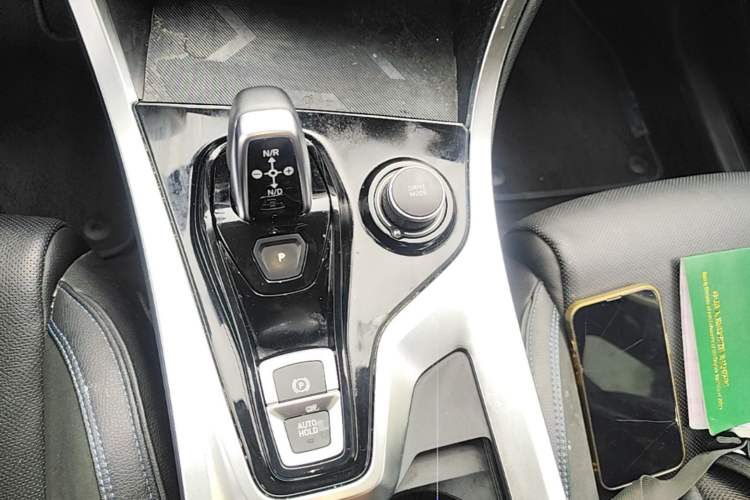 Used Lynk & Co 01 EM-P 2019 1.5T PHEV Pro Gear Lever