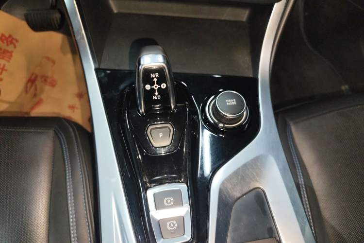 Used Lynk & Co 01 EM-P 2019 1.5T PHEV JingPro National VI Gear Lever