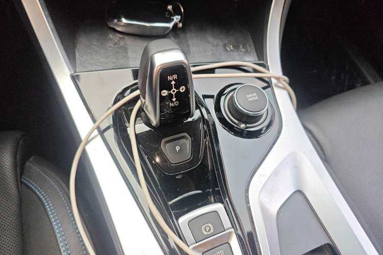 Used Lynk & Co 01 EM-P 2019 1.5T PHEV JingPro National VI Gear Lever