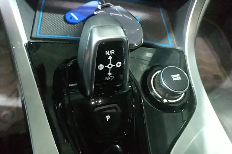 Used Lynk & Co 01 EM-P 2019 1.5T PHEV JingPro National VI Gear Lever