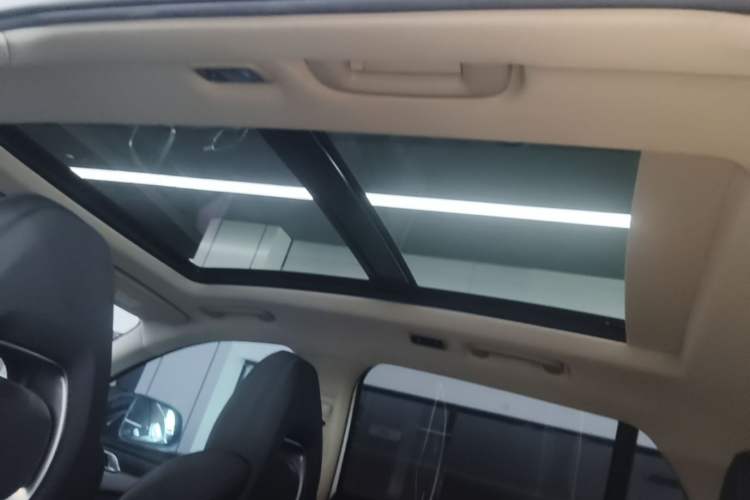 Used Lynk & Co 01 EM-P 2019 1.5T PHEV JingPro National VI Headliner