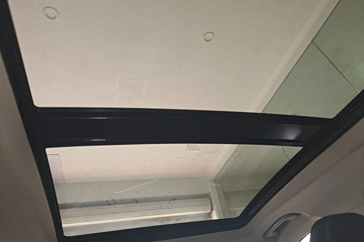 Used Lynk & Co 01 EM-P 2019 1.5T PHEV JingPro National VI Headliner