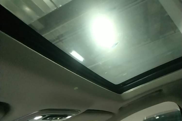 Used Lynk & Co 01 EM-P 2019 1.5T PHEV JingPro National VI Headliner