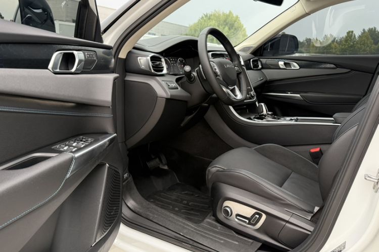 Used Lynk & Co 01 EM-P 2019 1.5T PHEV JingPro National VI Interior 4