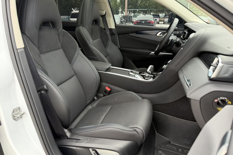 Used Lynk & Co 01 EM-P 2019 1.5T PHEV JingPro National VI Interior 5