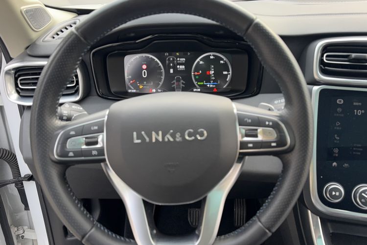Used Lynk & Co 01 EM-P 2019 1.5T PHEV JingPro National VI Interior 6