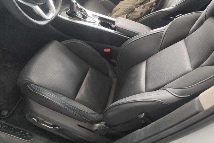 Used Lynk & Co 01 EM-P 2019 1.5T PHEV JingPro National VI Left Front Seat