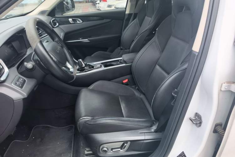 Used Lynk & Co 01 EM-P 2019 1.5T PHEV Pro Left Front Seat