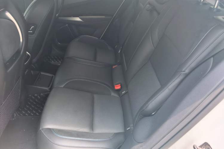 Used Lynk & Co 01 EM-P 2019 1.5T PHEV Pro Left Rear Seat