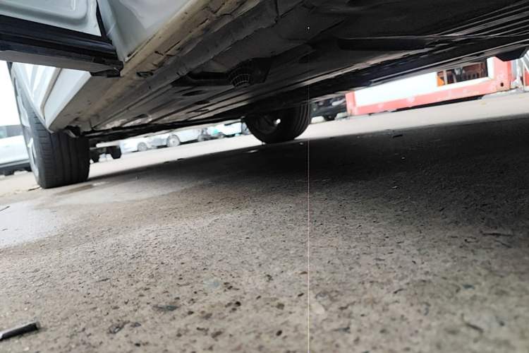 Used Lynk & Co 01 EM-P 2019 1.5T PHEV Pro Left Side Sill