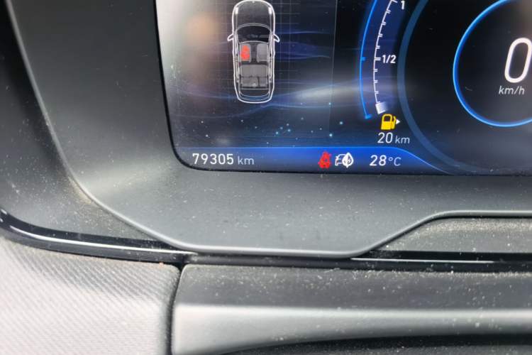 Used Lynk & Co 01 EM-P 2019 1.5T PHEV Pro Odometer Close Up