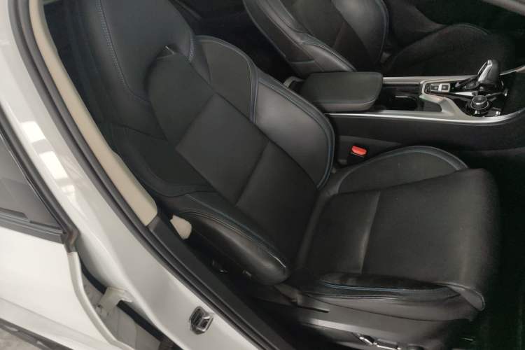 Used Lynk & Co 01 EM-P 2019 1.5T PHEV JingPro National VI Right Front Seat