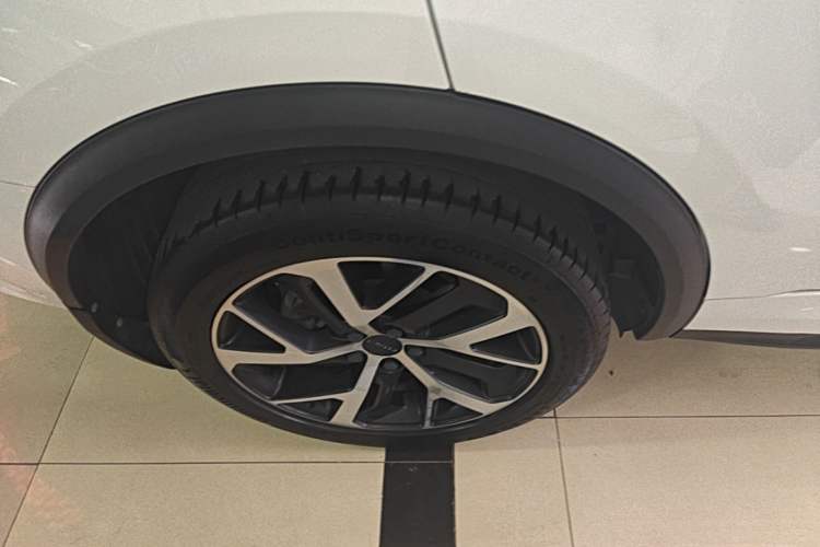 Used Lynk & Co 01 EM-P 2019 1.5T PHEV JingPro National VI Right Rear Wheel Hub
