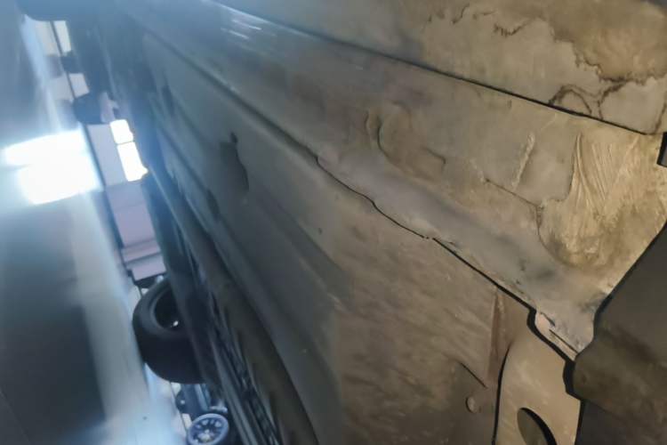 Used Lynk & Co 01 EM-P 2019 1.5T PHEV JingPro National VI Right Side Sill