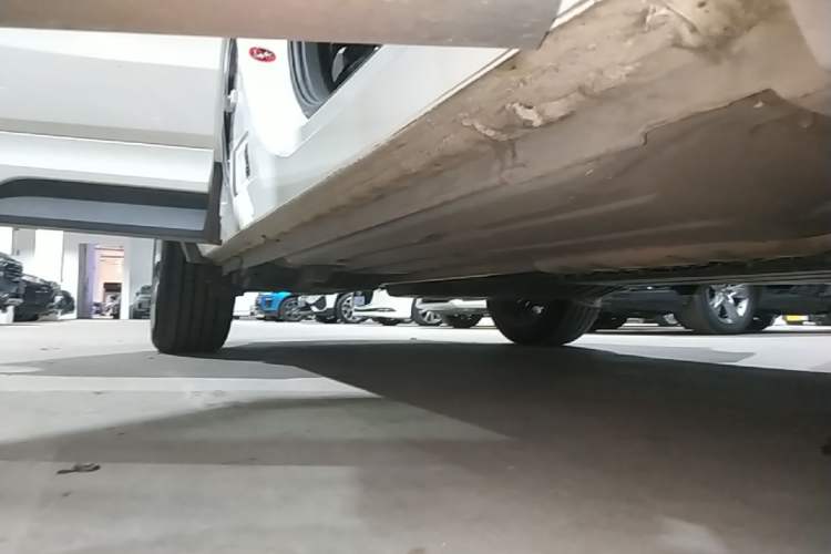 Used Lynk & Co 01 EM-P 2019 1.5T PHEV JingPro National VI Right Side Sill