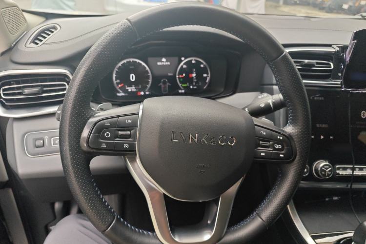 Used Lynk & Co 01 EM-P 2019 1.5T PHEV Jing Meeting China VI Emission Standards Steering Wheel
