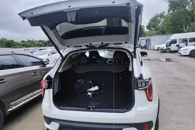 Used Lynk & Co 01 EM-P 2019 1.5T PHEV Pro Trunk