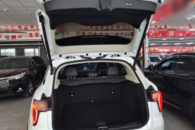 Used Lynk & Co 01 EM-P 2019 1.5T PHEV Pro Trunk