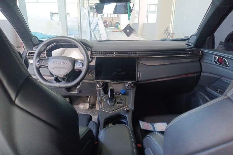 Used Lynk & Co 01 EM-P 2021 1.5TD PHEV Halo Center Console