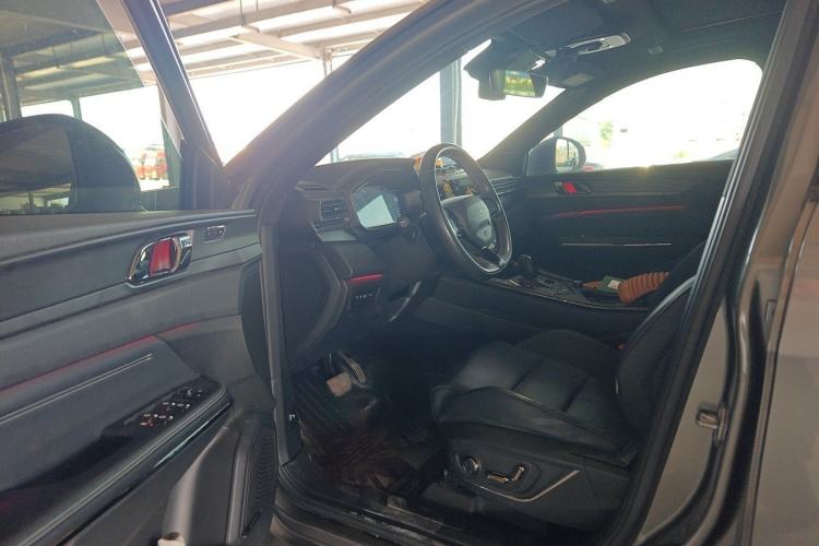 Used Lynk & Co 01 EM-P 2021 1.5TD PHEV Halo Driver Seat