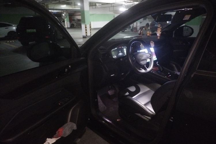 Used Lynk & Co 01 EM-P 2021 1.5TD PHEV Halo Driver Seat