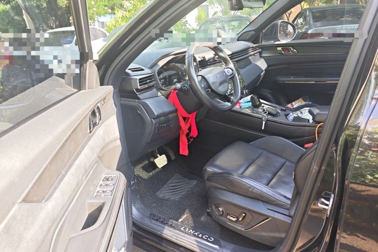 Used Lynk & Co 01 EM-P 2021 1.5TD PHEV Halo Driver Seat