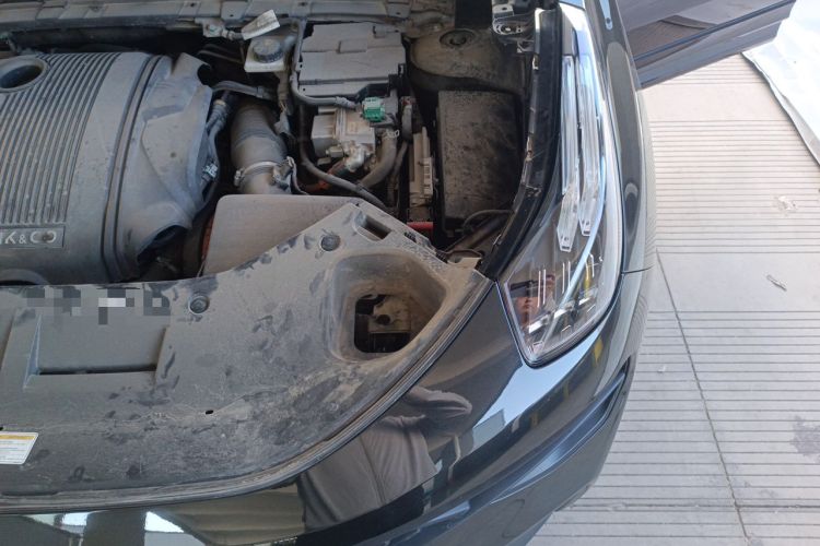 Used Lynk & Co 01 EM-P 2021 1.5TD PHEV Halo Engine Bay Left