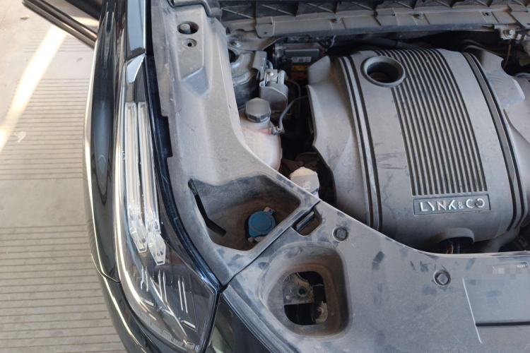 Used Lynk & Co 01 EM-P 2021 1.5TD PHEV Halo Engine Bay Right