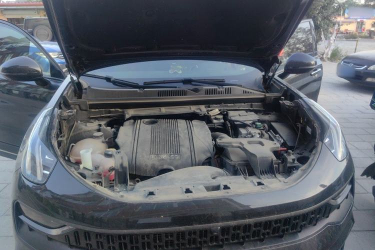 Used Lynk & Co 01 EM-P 2021 1.5TD PHEV Halo Engine Bay