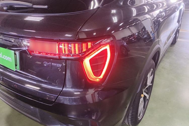 Used Lynk & Co 01 EM-P 2021 1.5TD PHEV Halo Exterior 3