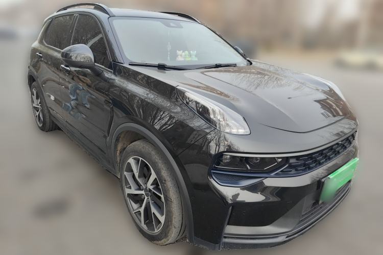 Used Lynk & Co 01 EM-P 2021 1.5TD PHEV Halo Front Right 45 Deg