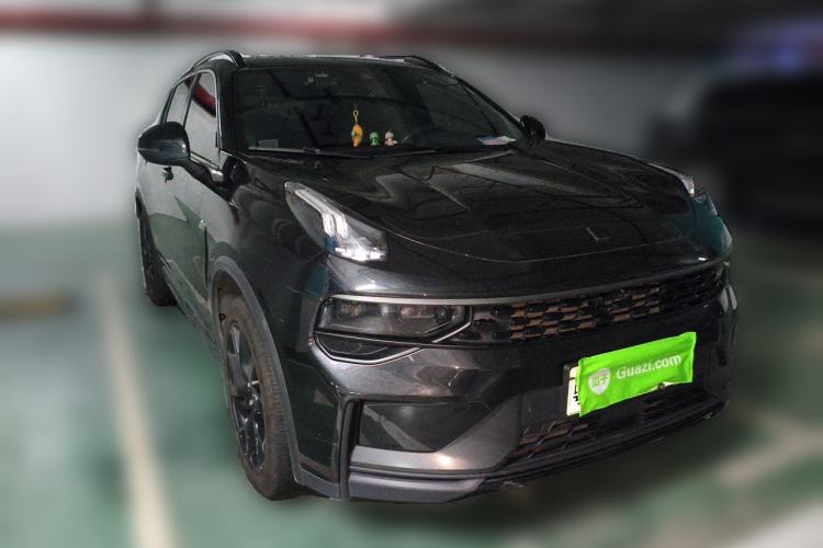 Used Lynk & Co 01 EM-P 2021 1.5TD PHEV Halo Front Right 45 Deg