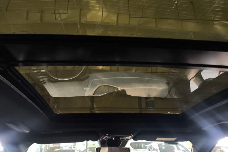 Used Lynk & Co 01 EM-P 2021 1.5TD PHEV Halo Headliner