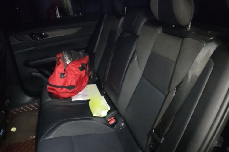 Used Lynk & Co 01 EM-P 2021 1.5TD PHEV Halo Interior 4