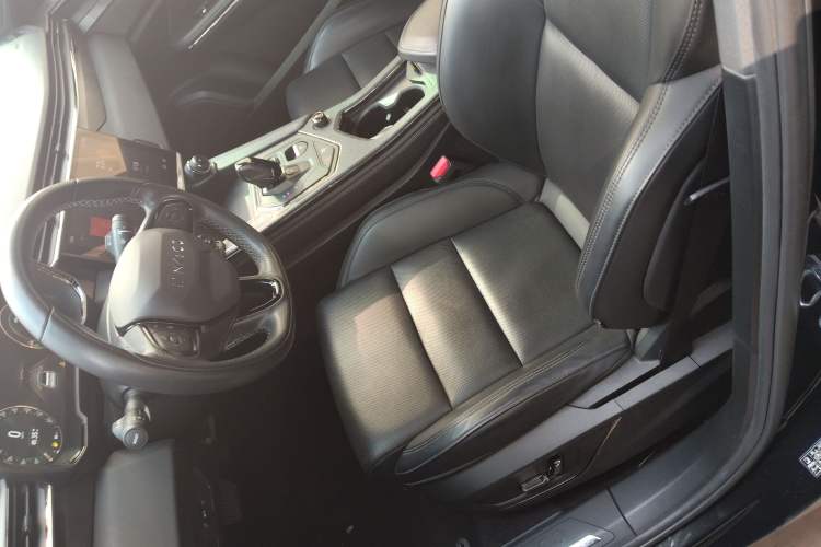 Used Lynk & Co 01 EM-P 2021 1.5TD PHEV Halo Left Front Seat