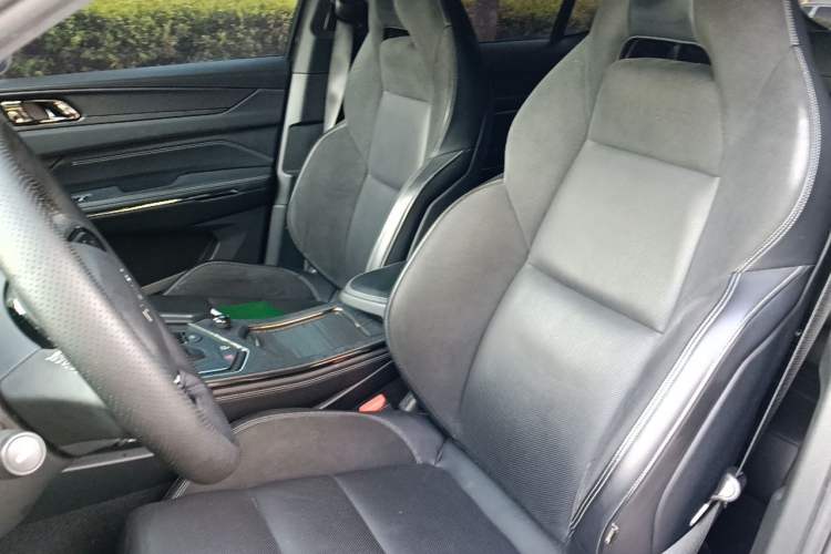 Used Lynk & Co 01 EM-P 2021 1.5TD PHEV Halo Left Front Seat