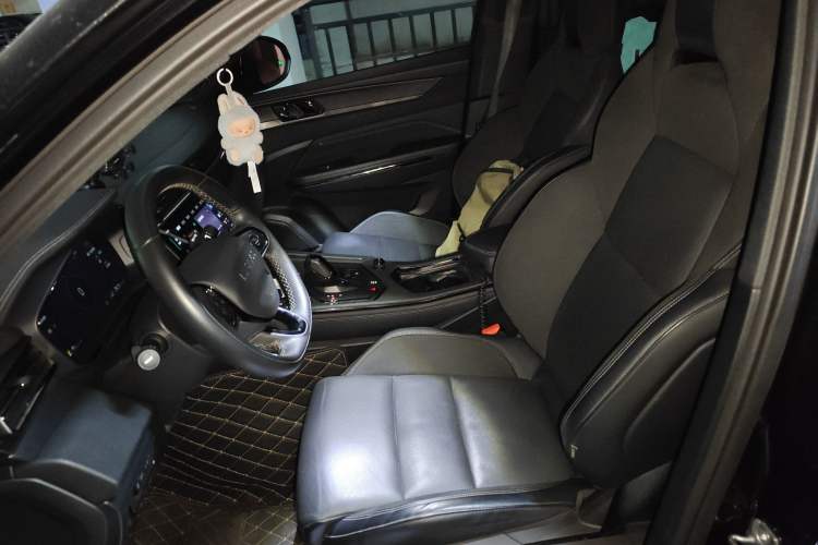 Used Lynk & Co 01 EM-P 2021 1.5TD PHEV Halo Left Front Seat