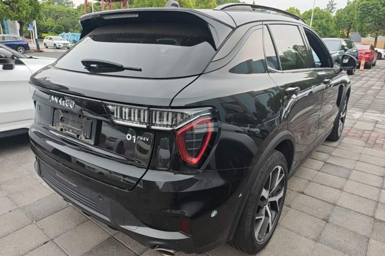 Used Lynk & Co 01 EM-P 2021 1.5TD PHEV Halo Rear Right 45 Deg