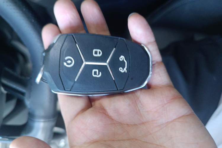 Used Lynk & Co 01 EM-P 2021 1.5TD PHEV Halo Vehicle Key