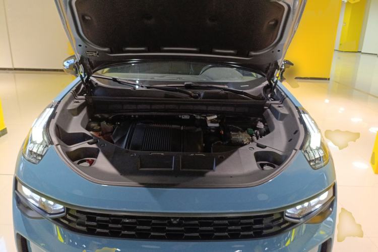 Used Lynk & Co 01 EM-P 2021 1.5TD PHEV Halo Engine Bay