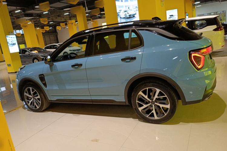 Used Lynk & Co 01 EM-P 2021 1.5TD PHEV Halo Left Side
