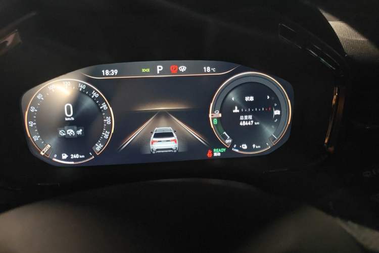 Used Lynk & Co 01 EM-P 2021 1.5TD PHEV Halo Odometer Close Up