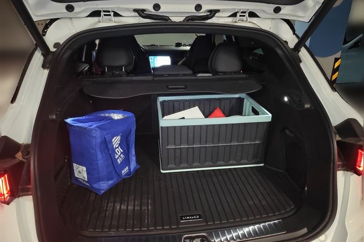 Used Lynk & Co 01 EM-P 2021 1.5TD PHEV Halo Trunk