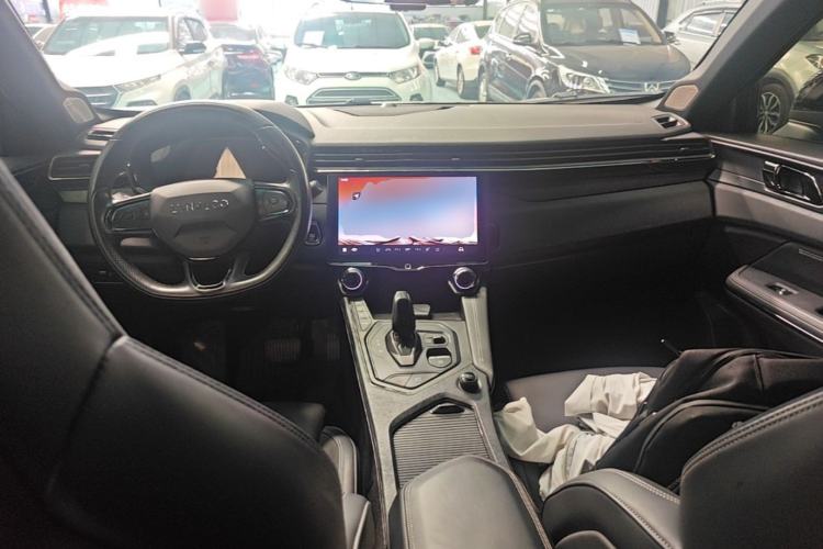 Used Lynk & Co 01 EM-P 2021 1.5TD PHEV Halo Center Console