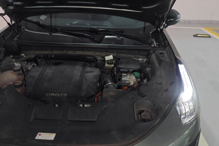 Used Lynk & Co 01 EM-P 2021 1.5TD PHEV Halo Engine Bay Left