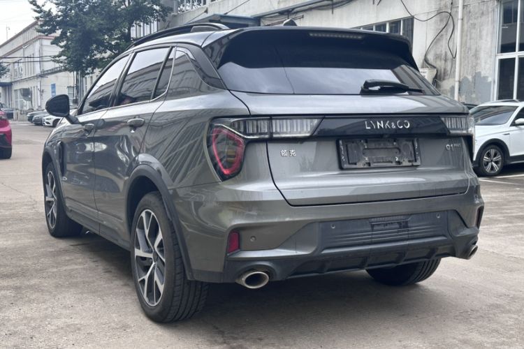Used Lynk & Co 01 EM-P 2021 1.5TD PHEV Halo Exterior 2
