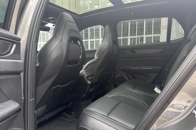 Used Lynk & Co 01 EM-P 2021 1.5TD PHEV Halo Interior 4